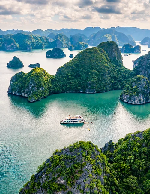 Utsikt over Lan Ha-bukten i det nordlige Vietnam