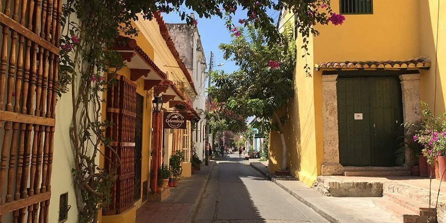 Gate i Cartagena i Colombia