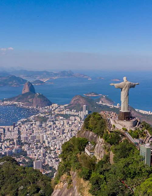 Luftfoto over Kristusstatuen og Rio de Janeiro, Brasil