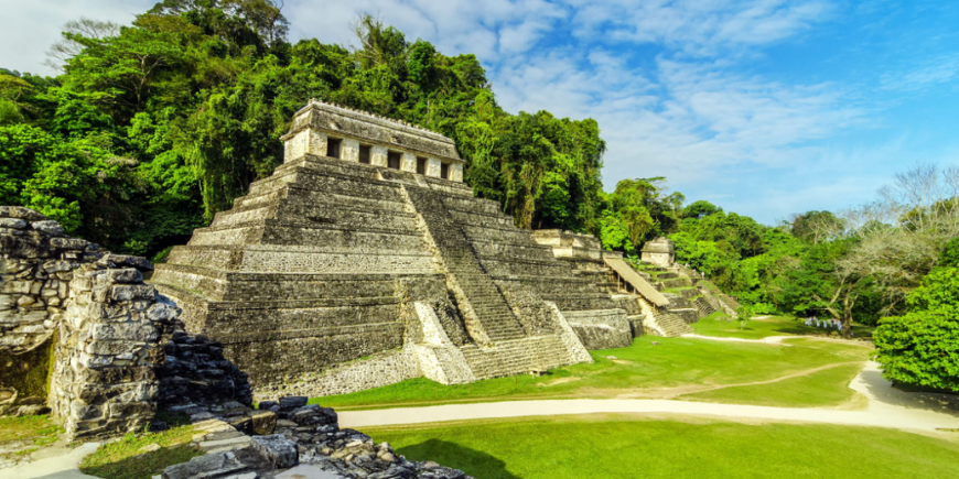 Mayaruiner i Palenque i Mexico