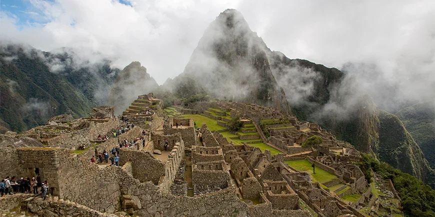 Tåkete vær ved Machu Picchu