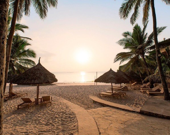 Leopard Beach Resort & Spa
