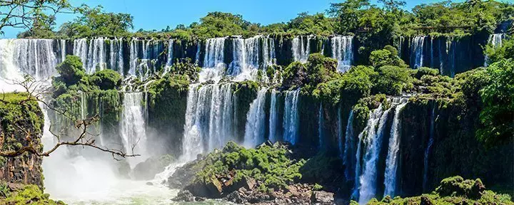 Iguazu-vannfallene i Argentina, utsikt fra Djevelens gap