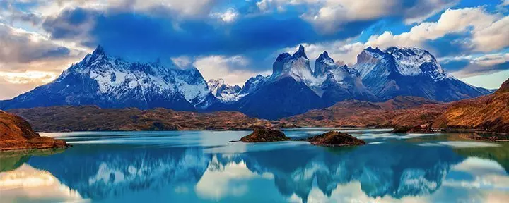 Solnedgang ved Torres del Paine i Chile